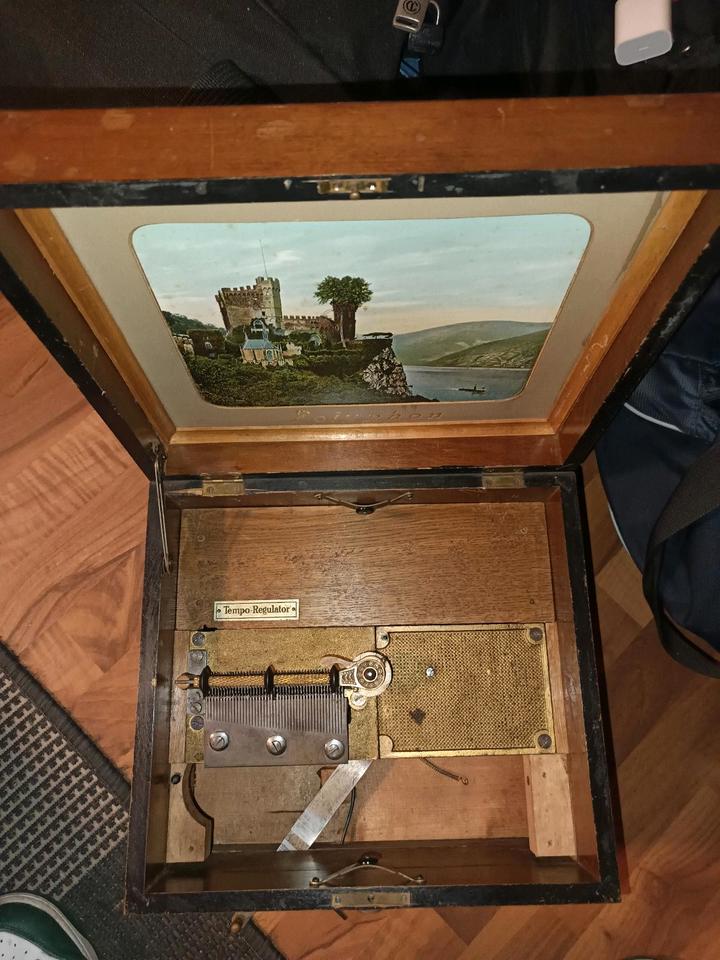 Polyphon Tempo Regulator+ 18 Lochplatten 1900 J.h für Bastler in Düsseldorf