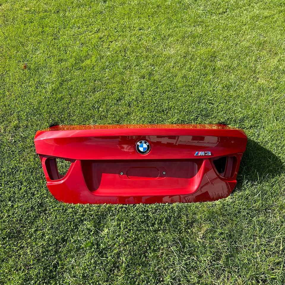 BMW e90 Heckklappe Kofferraumklappe Heckdeckel GTS/GT4 Spoiler in Moers