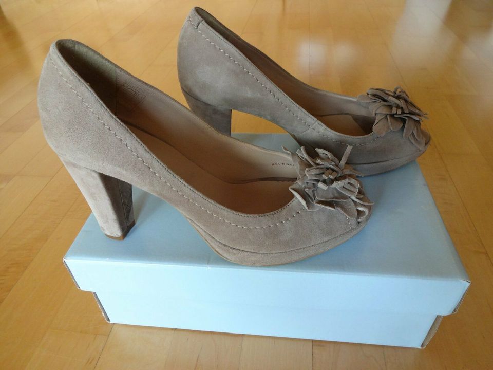 ♡ Leder Pumps / Peeptoes - Gr. 38 in Fb. beige ♡ in Königsdorf