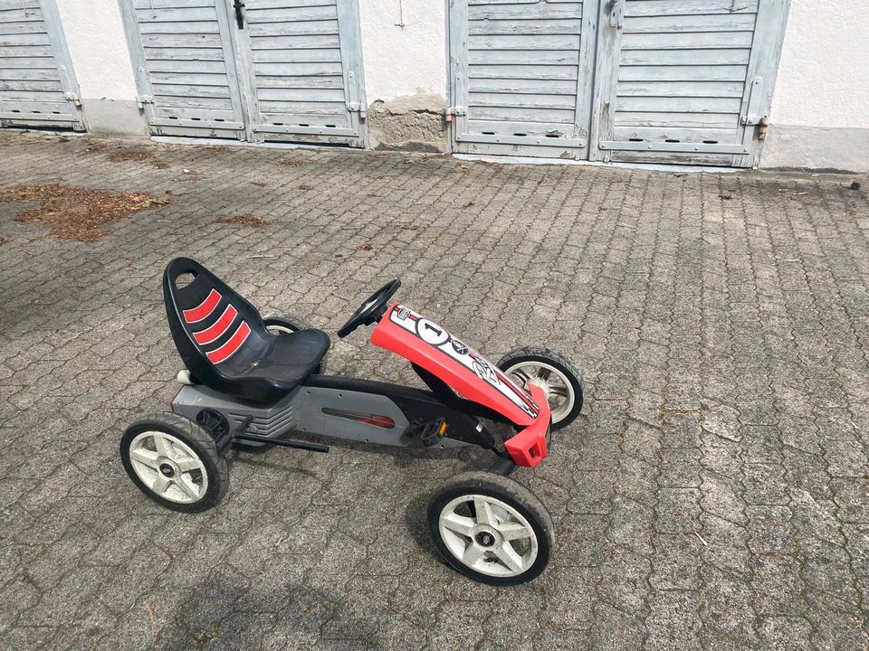 Kinder Fahrrad mit 4 reifen in München