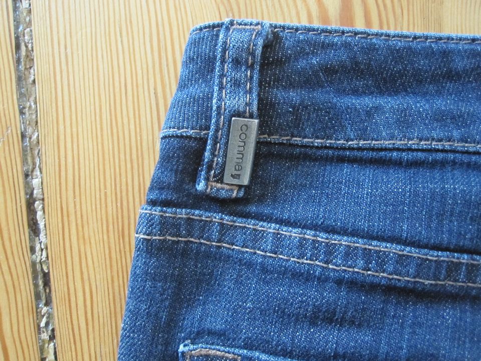 Jeans Comma Vintage gerades Bein dunkelblau Gr. S 36 Baumwolle in Berlin