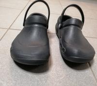 Crocs schwarz Größe 42-43 einmal getragen NP 49,99 € Bochum - Bochum-Südwest Vorschau