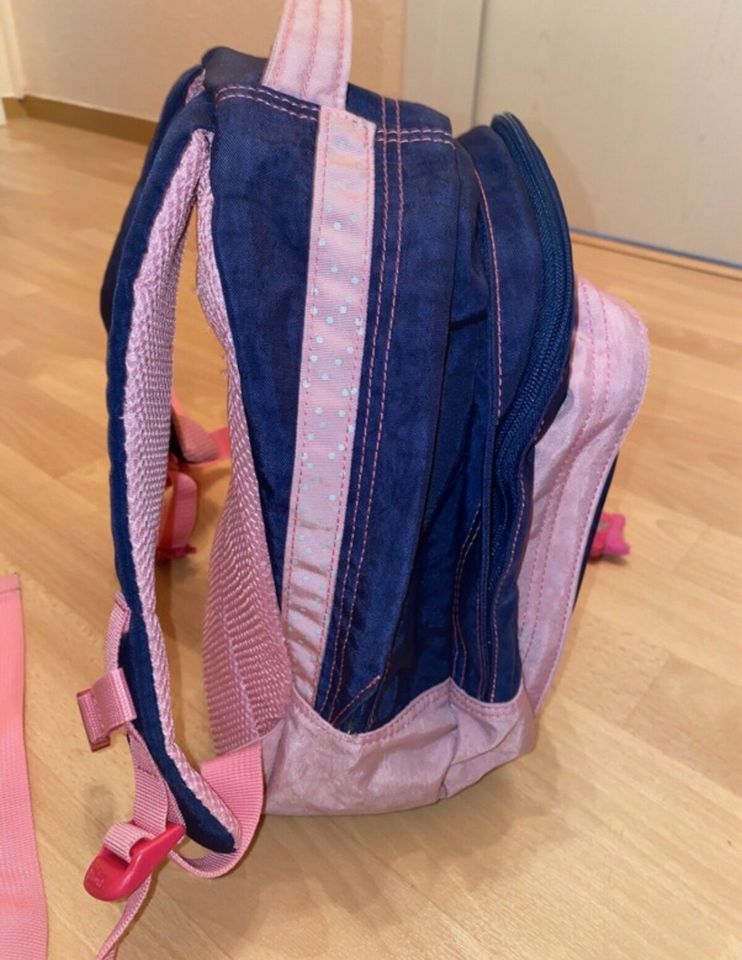 Scout Kinderrucksack Seepferdchen rosa/ blau in Berlin