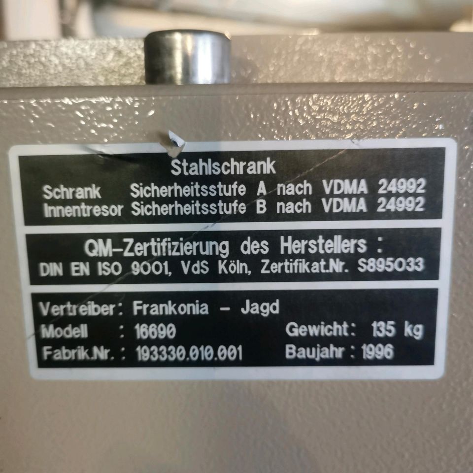 Safe - stahlschrank - preissenkung in Winterberg