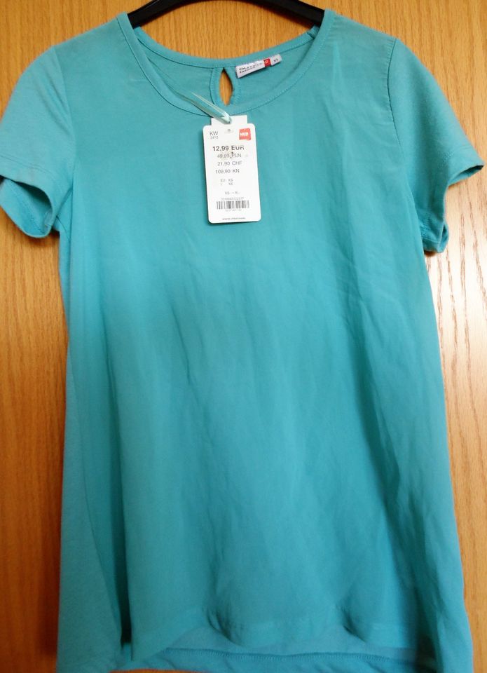 Neu, mit  Etikett, Damen T-Shirt, blau, Größe XS in Rostock