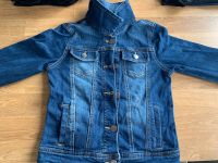 Jeansjacke dunkelblau Gr.128 Nordrhein-Westfalen - Warburg Vorschau