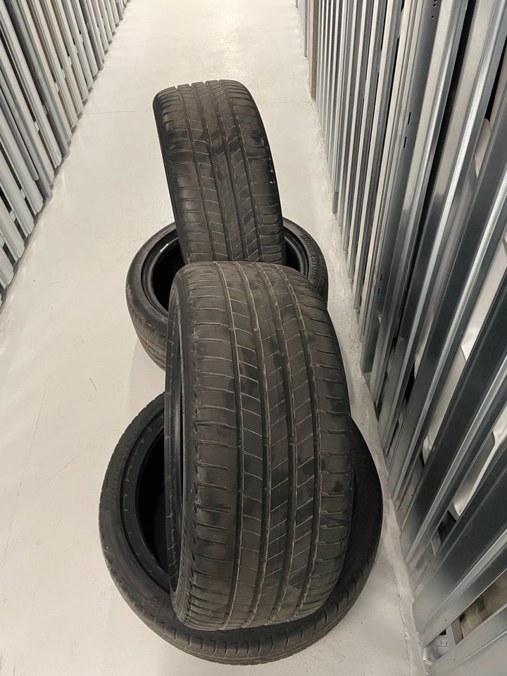 Bridgestone Sommerreifen NEU Turanza T005 245/40 R19 94W in Tangermünde