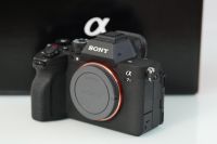 Sony Alpha 7R V (ILCE-7RM5), neuwertig, 8.000 Ausl., Garantie 28 Essen - Karnap Vorschau