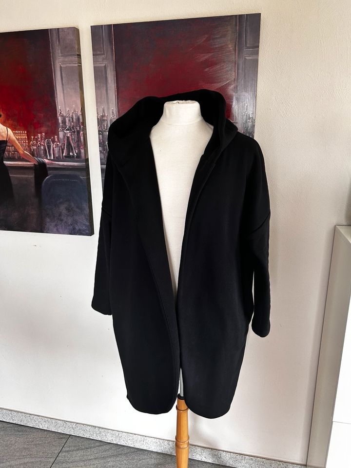 Damen Sweatshirt-Jacke mit Kapuze, lang, Gr. XL, Reserved,schwarz in Lippstadt