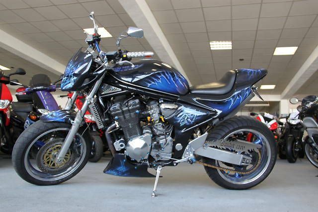 Suzuki GSF 1200 Streetfighter 1.Hand erst 8.000km! in Essen