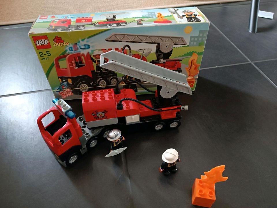 LEGO Duplo Feuerwehr Löschfahrzeug 4977 in Vogtsburg