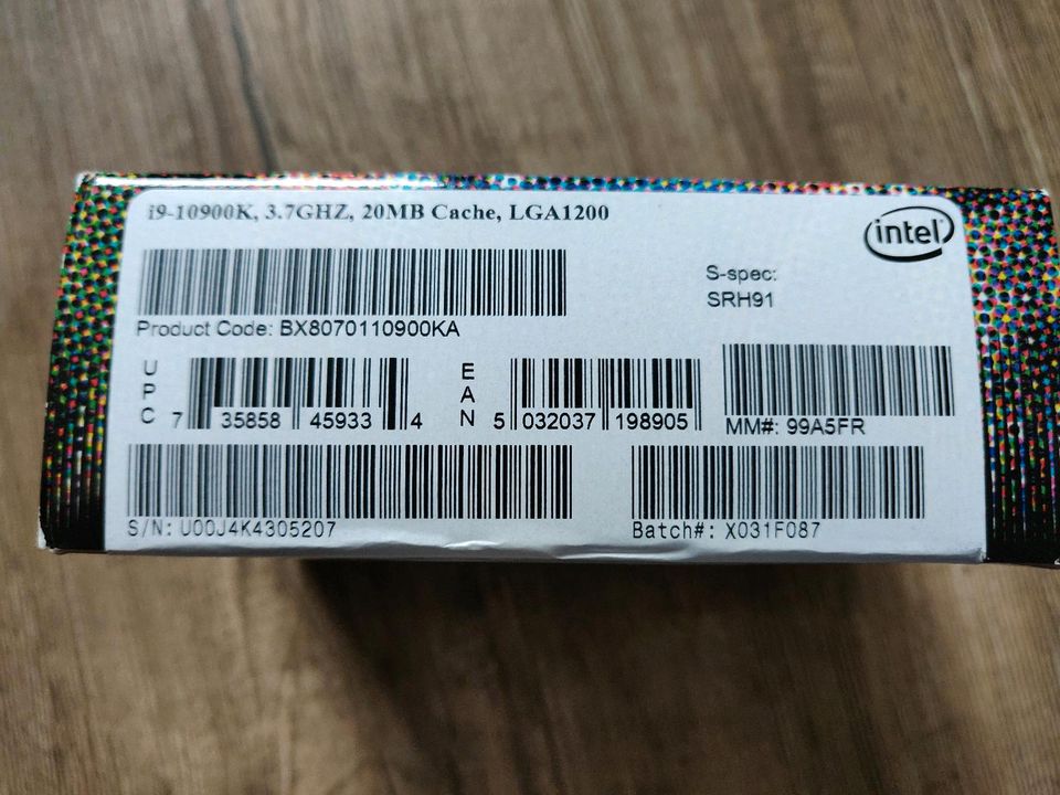 Intel i9-10900K Prozessor in Schlüchtern