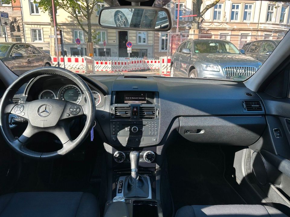 Mercedes-Benz C 200 C -Klasse Lim. 2,1 CDI Automatik in Hamburg