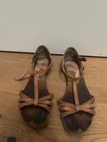Verkaufe meine getragenen Sommersandalen Berlin - Charlottenburg Vorschau