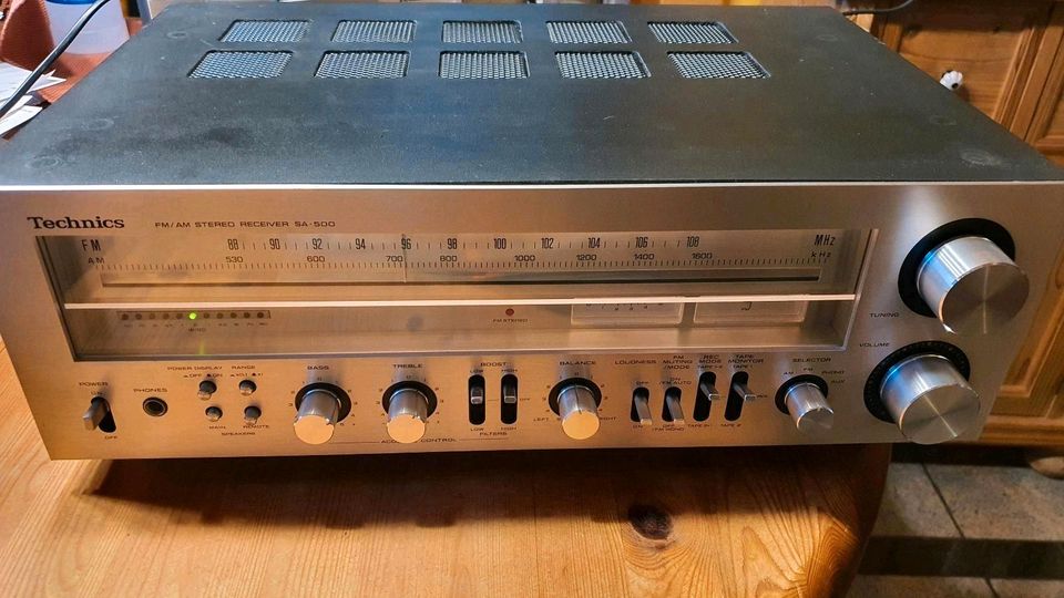 Technics FM/AM Stereo Receiver SA-500 in Kleinwallstadt