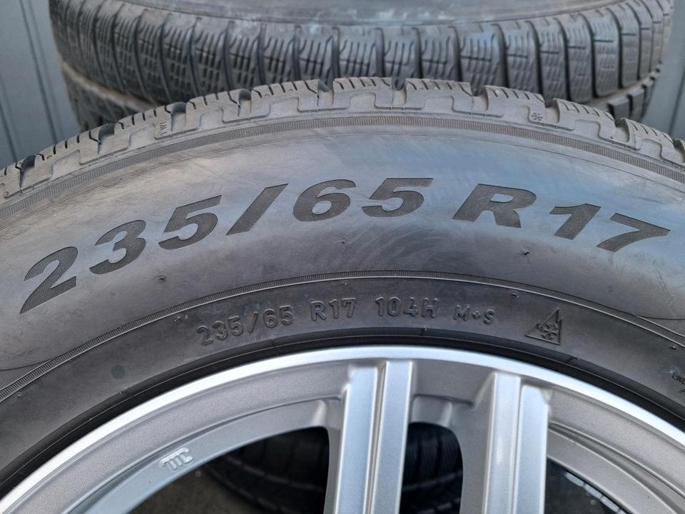#526# 4 Winterräder Pirelli 235/65 R17 104H M+S Audi Q5 SQ5 in Halle
