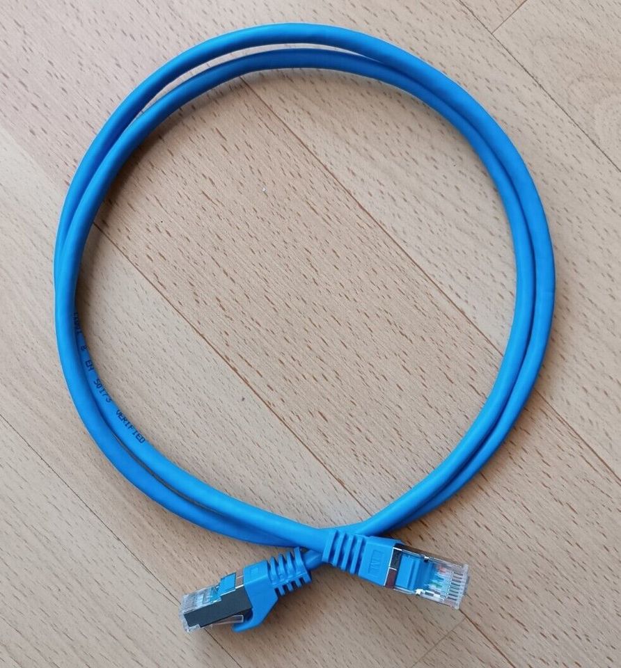 RJ45 Patchkabel Netzwerkkabel SF/UTP,Cat.5e LAN/DSL umspritzt 1m in Vaihingen an der Enz