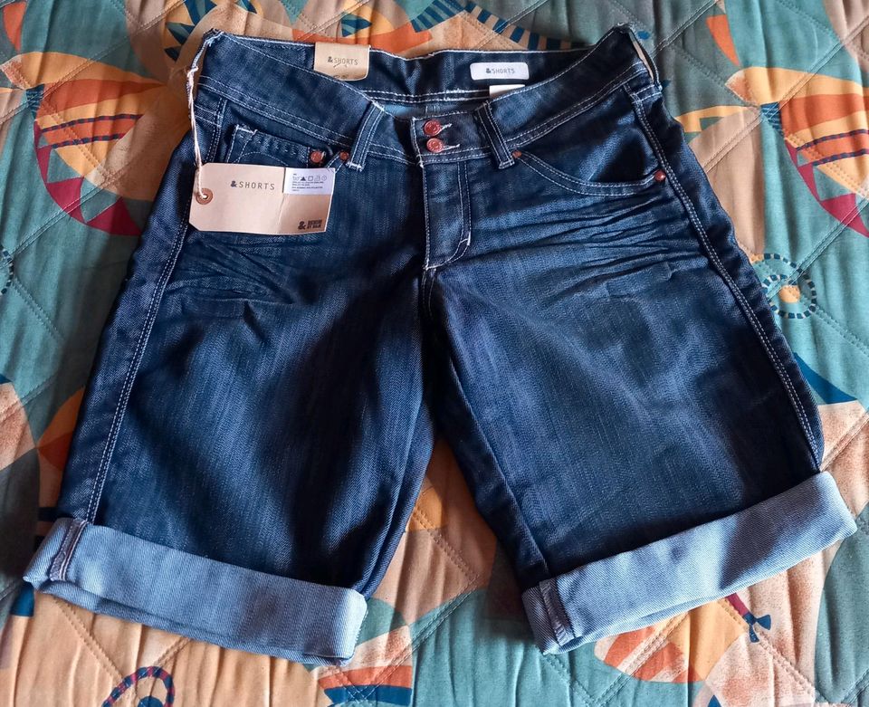 H&M Denim Jeans-Shorts Gr. 36 "NEU" mit "Etikett" in Hemer