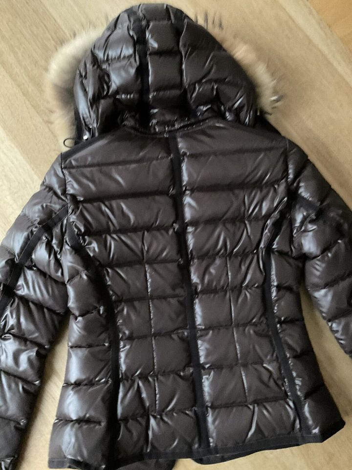 MONCLER Armoise -Daunenjacke - Winterjacke -Kapuze-Gr.1 (34-36) in München