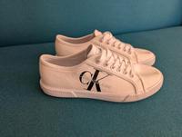 Original Calvin Klein Sneakers NEU (Größe 39/weiß) Kreis Pinneberg - Halstenbek Vorschau