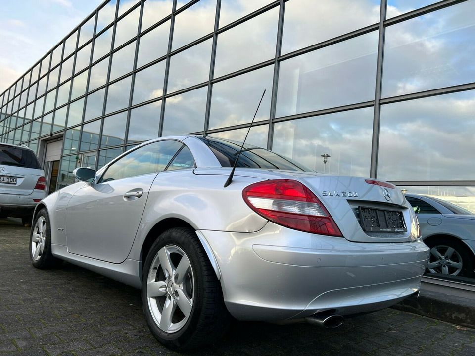 Mercedes-Benz SLK Roadster 200 Kompressor AUT Leder in Mönchengladbach