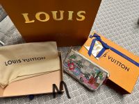 Louis Vuitton Mini Pochette Accessoires Hollywood XMAS unbenutzt Nordrhein-Westfalen - Sprockhövel Vorschau