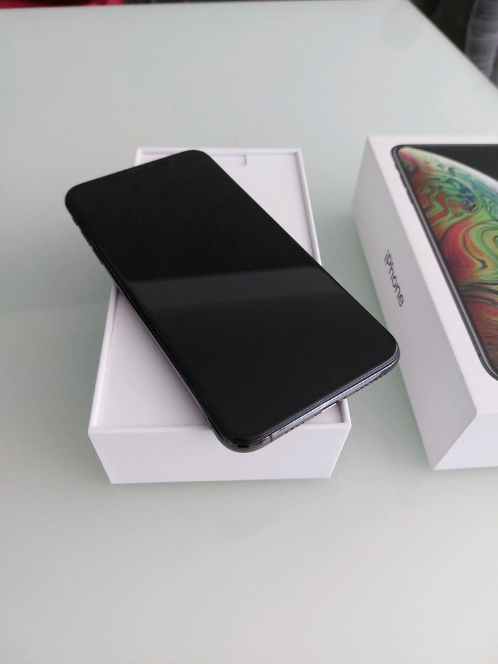 Apple iPhone XS Max 64GB Spacegrau - Akku NEU in Bergkamen