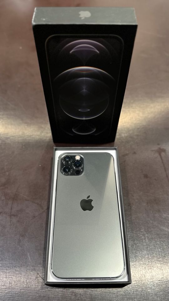 Apple IPhone 12 Pro 256 GB Graphite in Erfurt