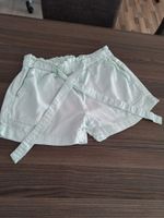 Shorts mit Bindegürtel mint Gr.158/164 Niedersachsen - Celle Vorschau