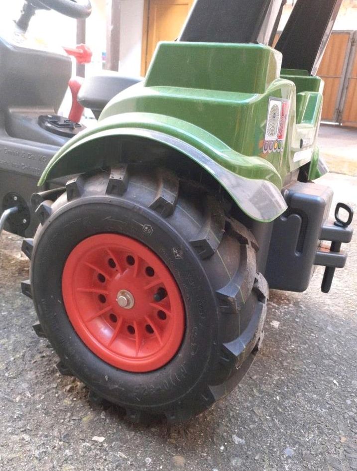 Kinder Traktor von rolly toys in Gehrden