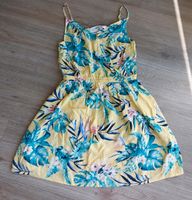 Kleid ~ H&M ~ gelb Blumen ~ Größe 140 Bayern - Buchenberg Vorschau