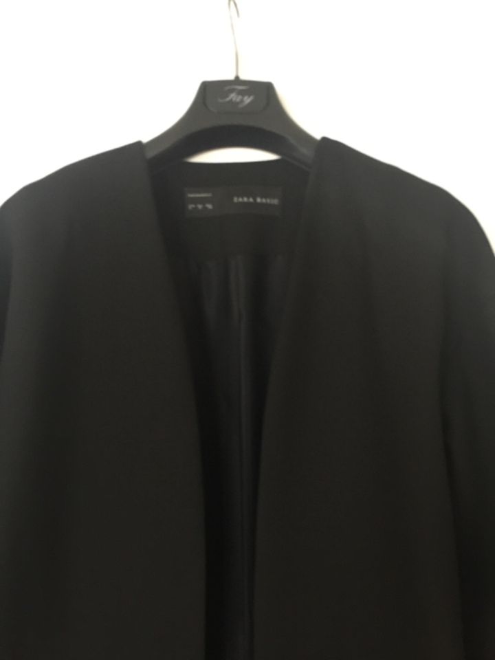 Mantel Blazer Zara Neu Schwarz M 38 Puristisch Elegant in Bochum