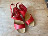 Sandalen, Sandaletten, Mia Loe, Leder/Wildleder, 37, rot Brandenburg - Potsdam Vorschau