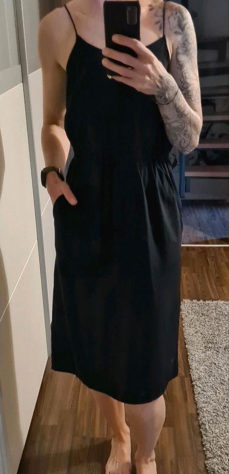 Kleid midi maxi mit Taschen in Kulmbach