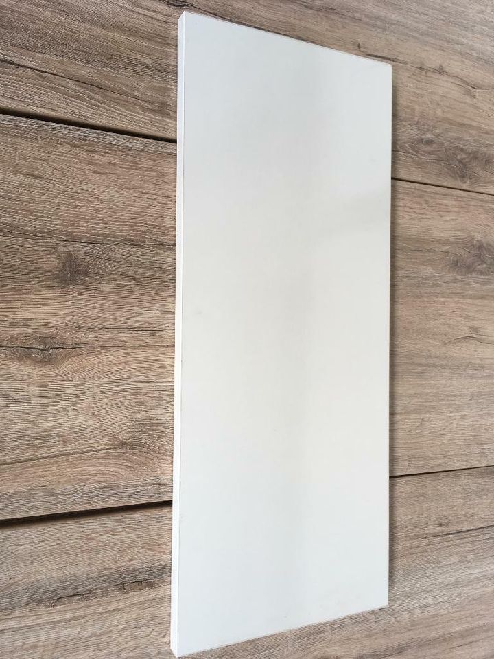150 Regalböden, Holzplatten 4 Neu Maße 795x370x20 Farbe: weiss in Horn-Bad Meinberg
