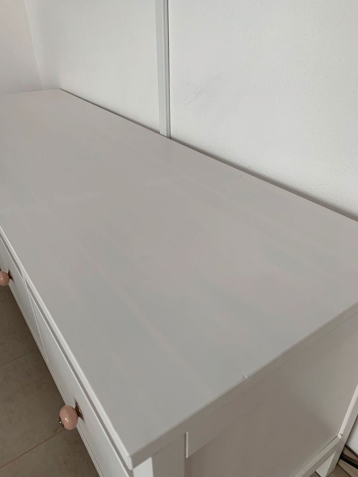 Sideboard / Hemnes Tv Bank von Ikea in Krefeld