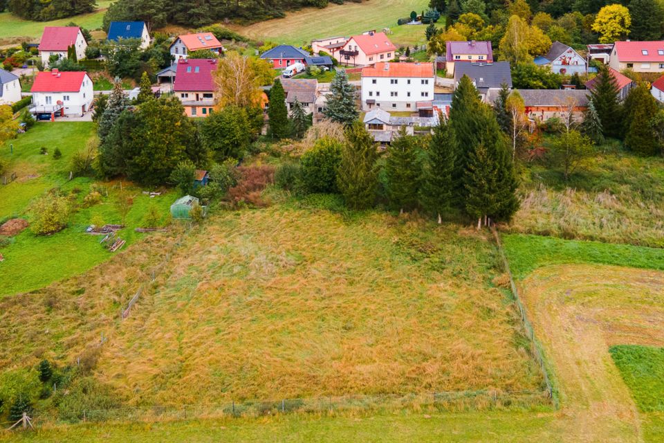 Mit Nebengebäude, Garagen, riesigem Garten, Souterrain u.v.m.: EFH/MFH - Ihr Zuhause in Neuzelle! in Neuzelle