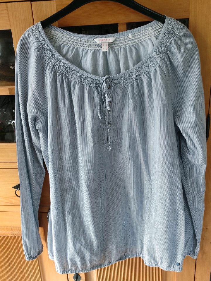 Esprit Bluse Größe 40 in Wolfhagen 