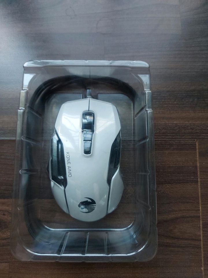 Roccat Kone Aimo in Großmehring