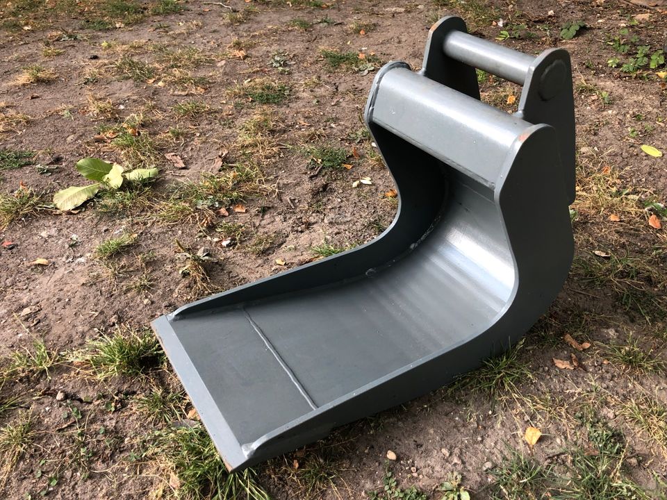 Lehmlöffel 30cm Tiefenlöffel Drainage Minibagger MS01 in Rabenkirchen-Faulück