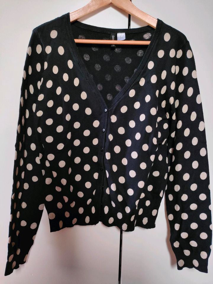 H&M DIVIDED Cardigan Strickjacke Dots schwarz beige Gr. M in Ursensollen