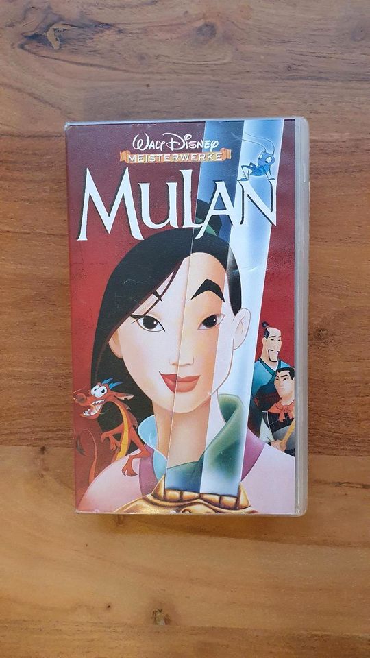 Neu Simba Mulan Nrfb Ovp Mib Puppe Doll Disney Und VHS Film in Biebelnheim