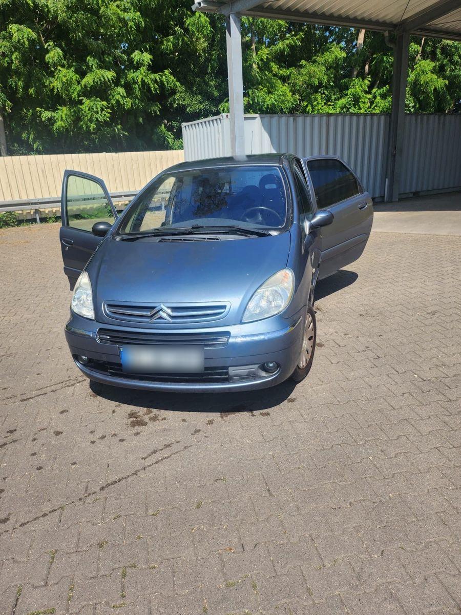 Abbildung des Autos Citroën Xsara Picasso 1.…