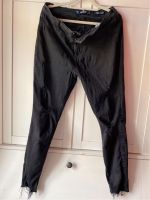 Hollister Jeans im destroyed look - schwarz - Gr. 31/28 Leipzig - Schleußig Vorschau