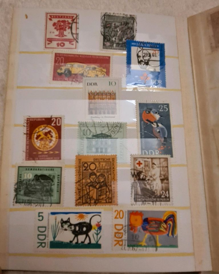 Briefmarkensammlung Briefmarken Briefmarkenalbum in Berlin