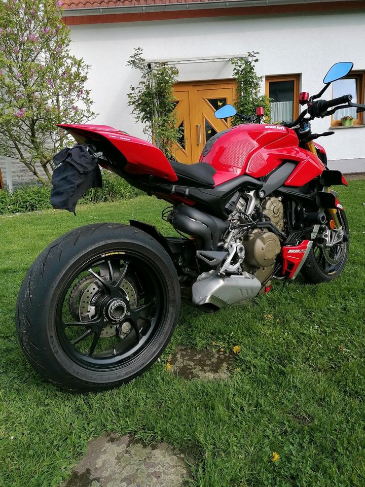 Ducati Streetfighter V4S in Paderborn