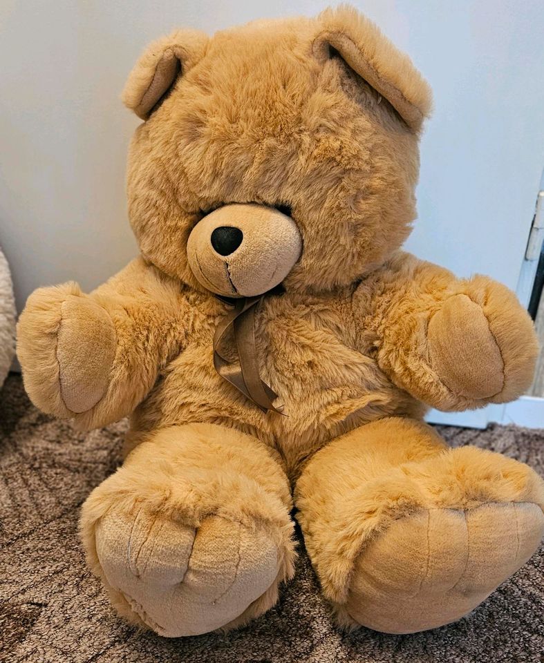 ich verkaufe 2Teddybär in Hamburg