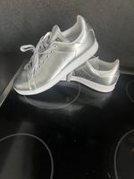 Adidas Stan Smith Sneaker Gr 41,5 Neuwertig Bayern - Haßfurt Vorschau
