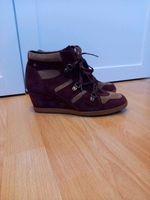 Sportliche Ankle Boots Wildleder von Esprit in 41 Nordrhein-Westfalen - Wetter (Ruhr) Vorschau