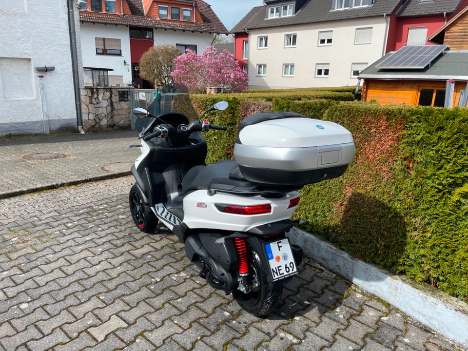 Piaggio MP3 500 Sport / Mit Führerschein B in Frankfurt am Main